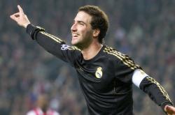  巴黎大师赛四强战对决在即！休斯顿火箭演练定位球，利物浦密集防守应对